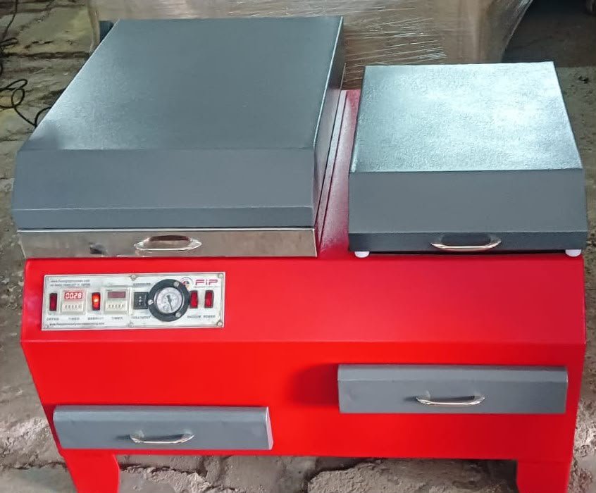 Read more about the article Automatic pharma batch coading stereo making machine